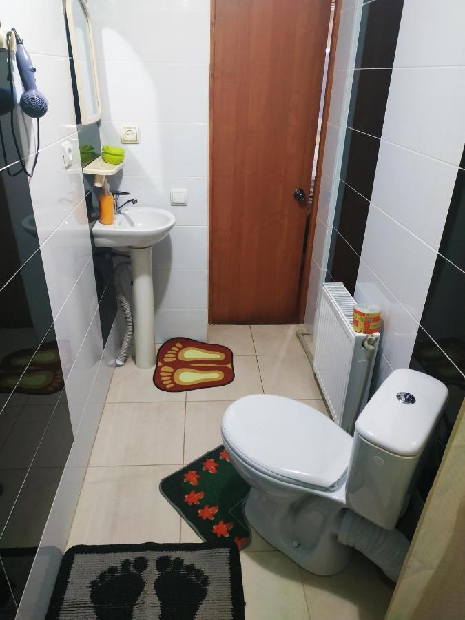 V Ulyanu Hotell Jaremtsje Eksteriør bilde